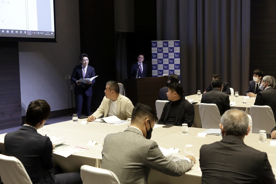 第10期決算説明会をコンラッド大阪にて開催しました。