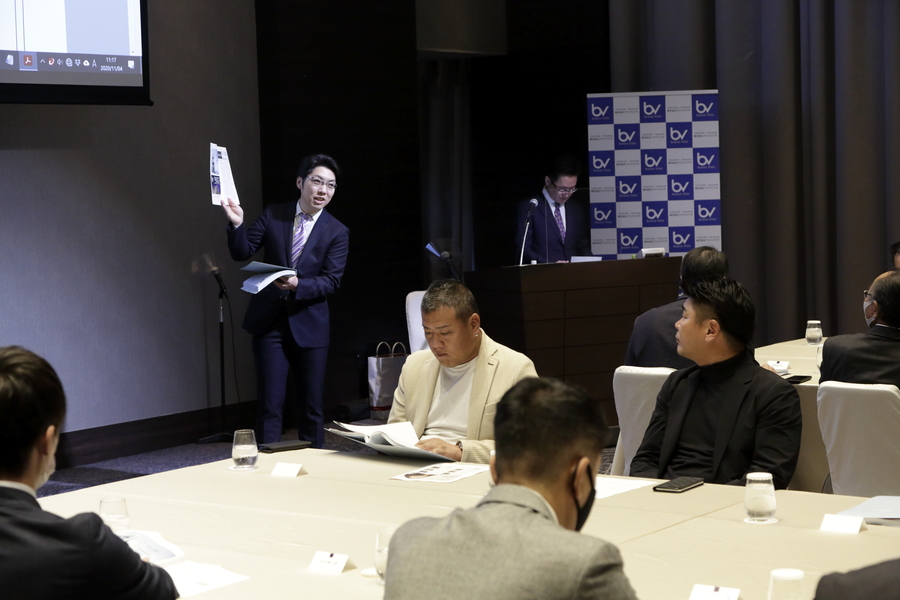 第10期決算説明会をコンラッド大阪にて開催しました。